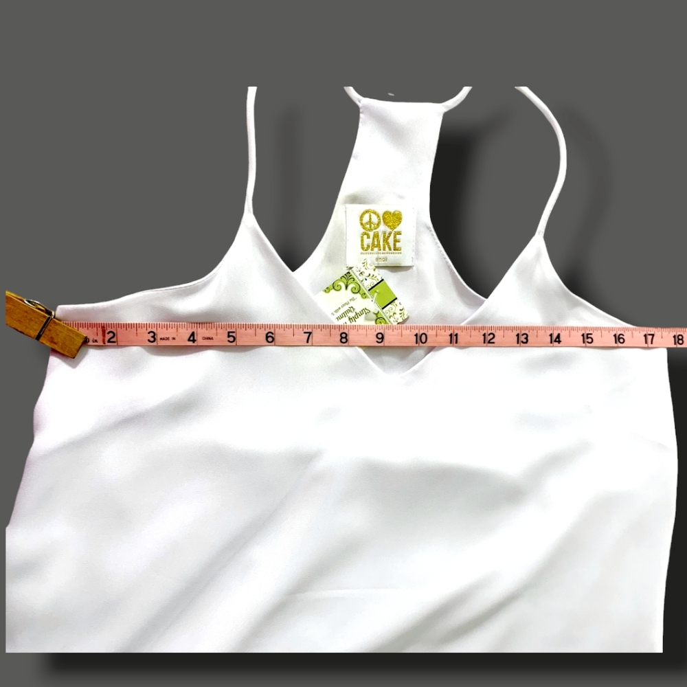 NWT CAKE brand white swing cropped boho tank top, size Small - Picture 7 of 7